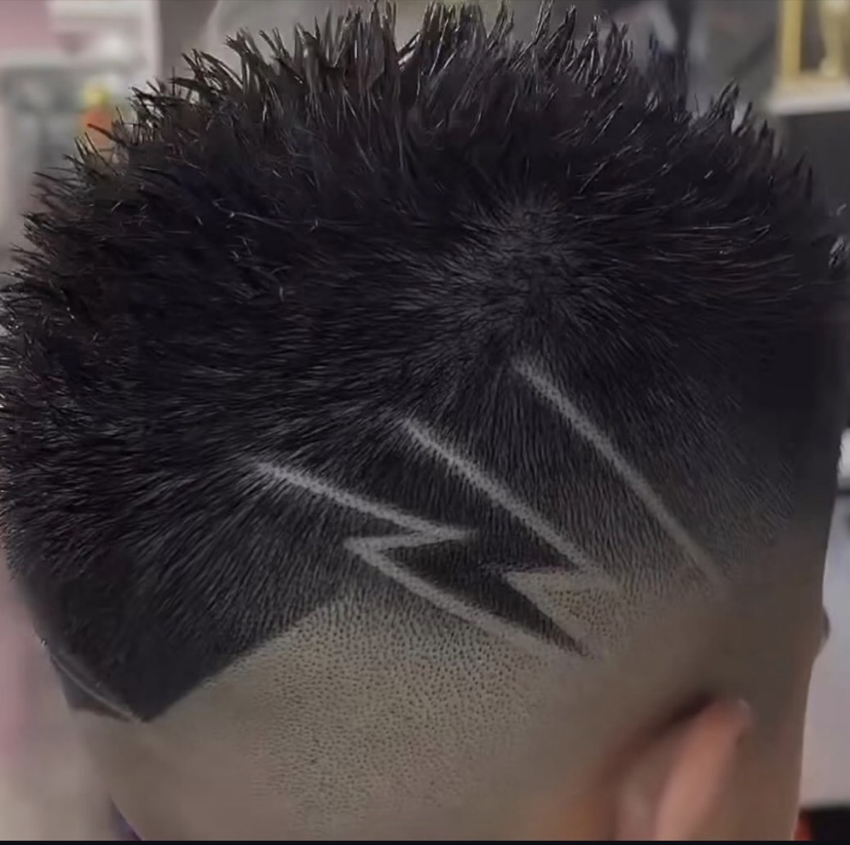 Fade & Hair-Tattoo